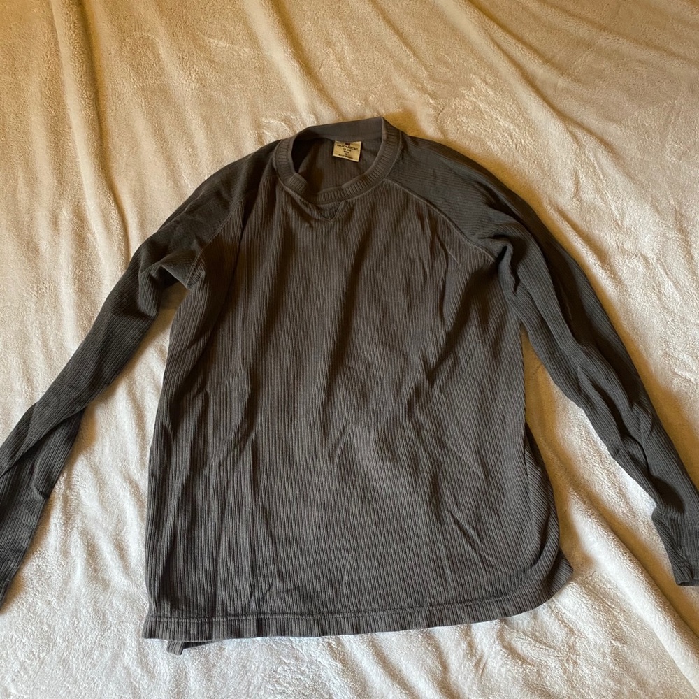 Men’s medium grey wool rich sweater